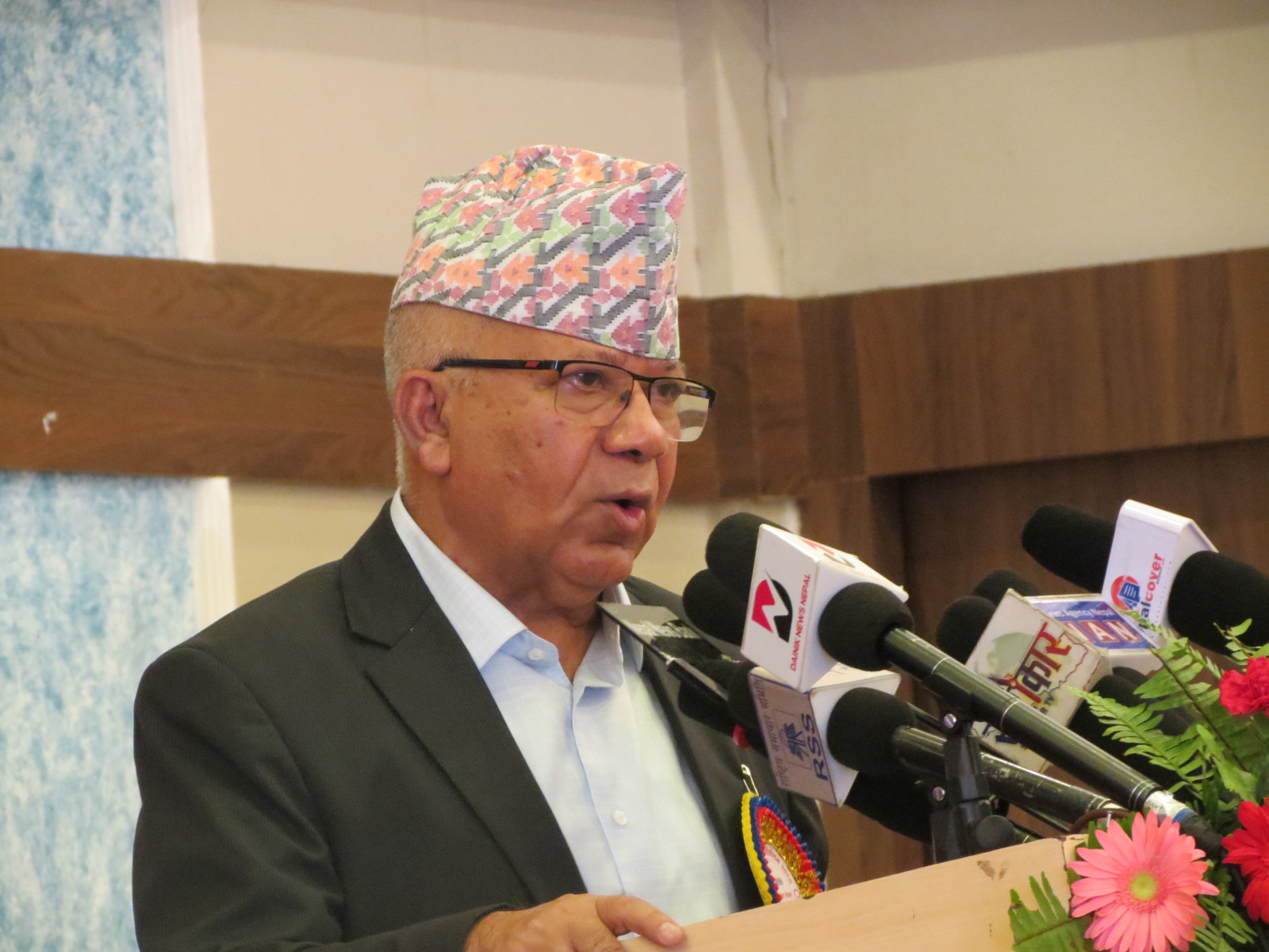 समाजवादको यात्रामा एकजुट भएर अघि बढ्नुपर्छ: अध्यक्ष नेपाल